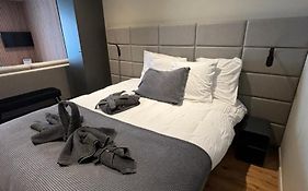 Hotel Mezza Notte