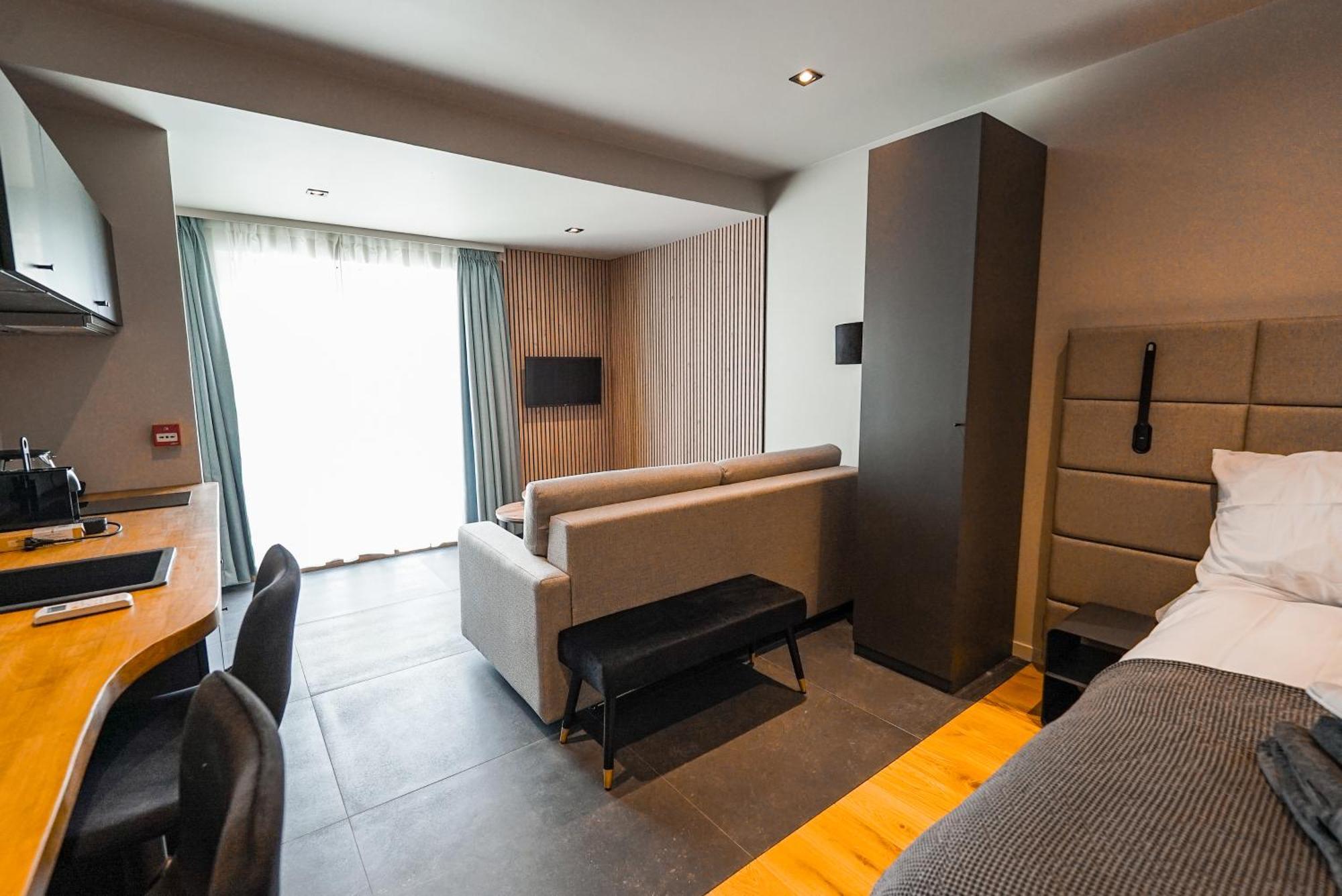 Hotel Mezza Notte Ronse Exterior photo
