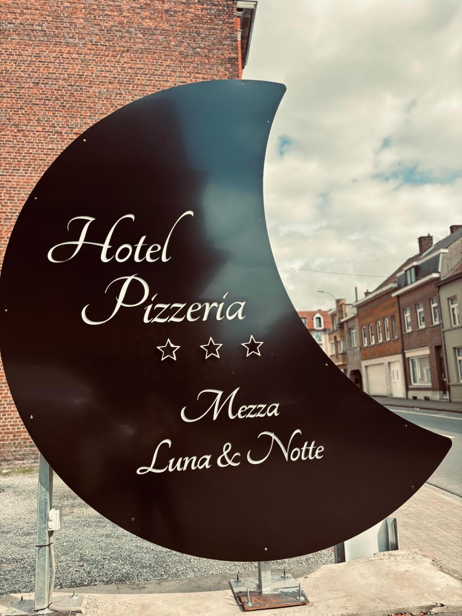 Hotel Mezza Notte Ronse Exterior photo